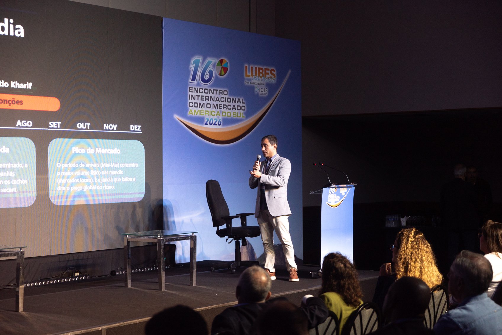 Foto 35 — Encontro com o Mercado 2026