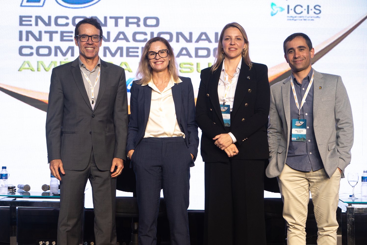 Foto 54 — Encontro com o Mercado 2026