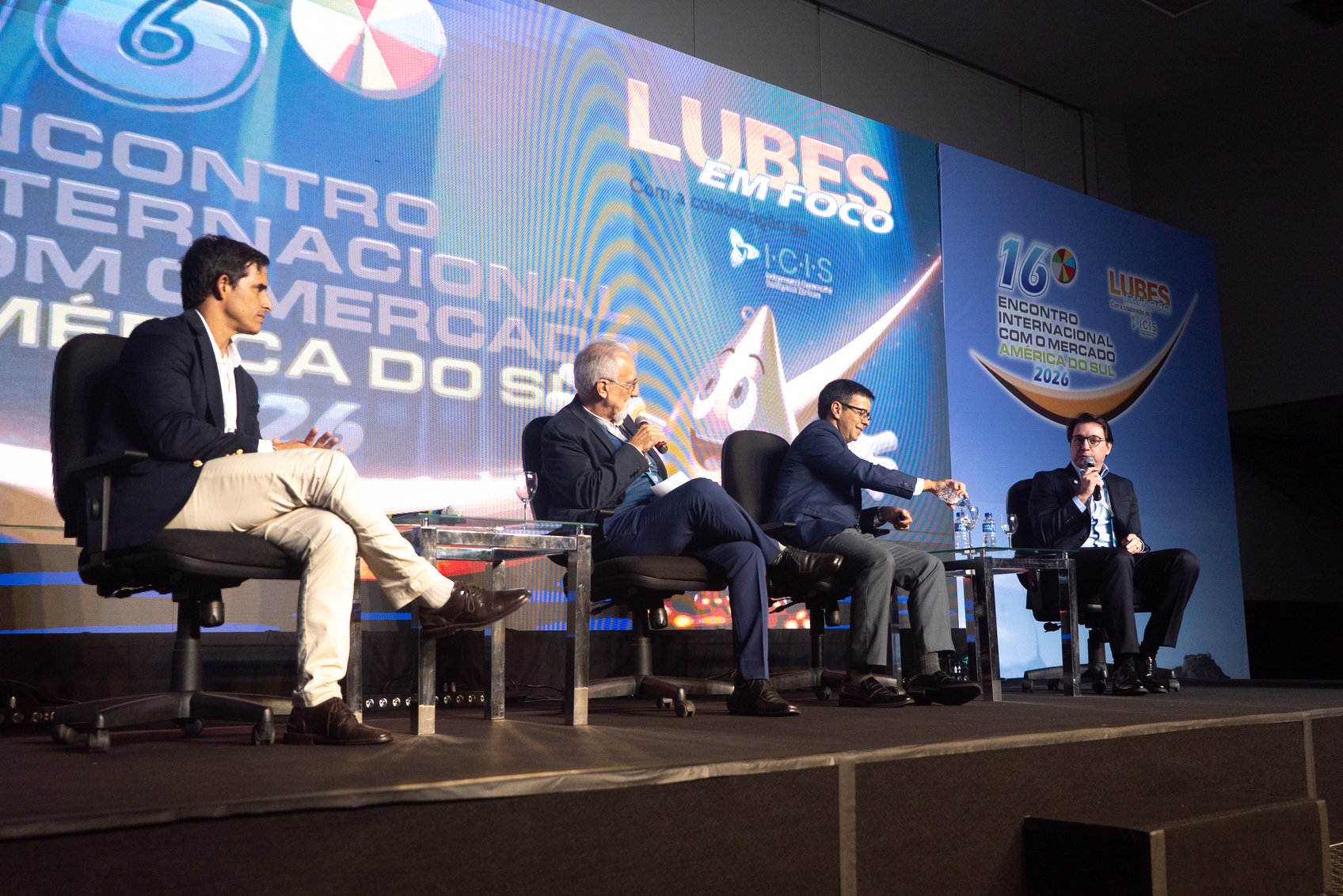 Foto 110 — Encontro com o Mercado 2026