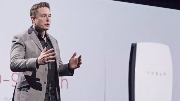 Bateria da Tesla faz empresas estudarem produzir mais lítio