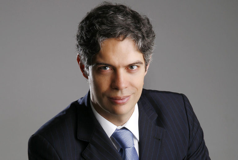 Ricardo Amorim - déficit da Previdência