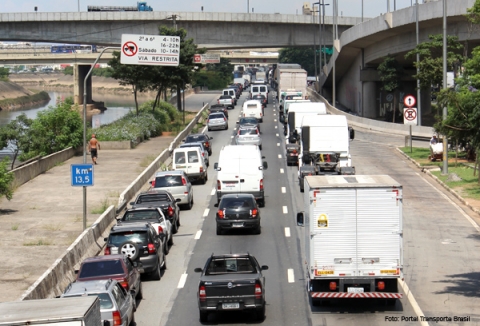 veículos em circulação nas rodovias