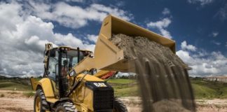 Caterpillar já produziu 50 mil tratores no Brasil