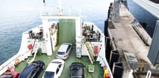 Importadoras analisam mercado e decidem revisar projeções