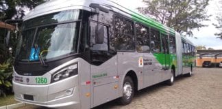 Produção de ônibus