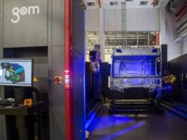Montadoras mergulham na tecnologia
