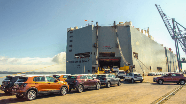 VW Brasil celebra marco histórico de quatro milhões de veículos exportados