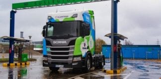 Caminhão a gás natural