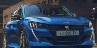 Peugeot espera o novo 208