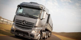 Mercedes-Benz atrasa entregas do novo Actros