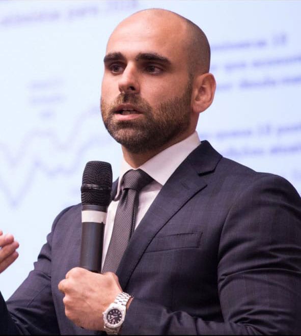 Palestra especial na abertura do 10º Encontro com o Mercado