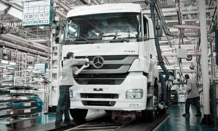 Produção de caminhões cresce
