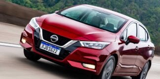 Nissan Versa Exclusive 2021