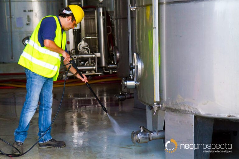 Reduzindo os resíduos de óleo entre misturas em uma fábrica