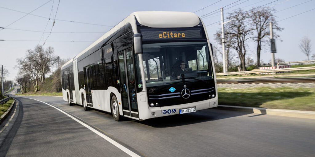 ônibus elétricos